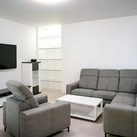Apartman Ah Lahoda *